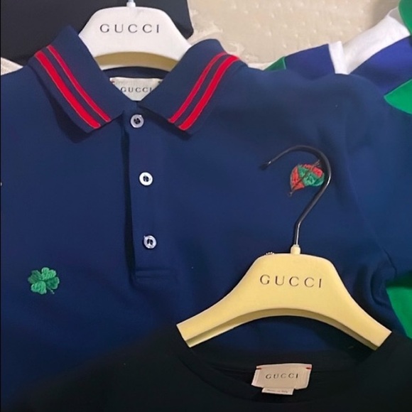 💯authentic GUCCI  ❤️👕brand new perfect condition ❤️❤️💯GUCCI. one polo $225 - Picture 6 of 8